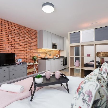 Deluxe Studio Cracow Arianska By Noclegi Renters Krakow Ngoại thất bức ảnh