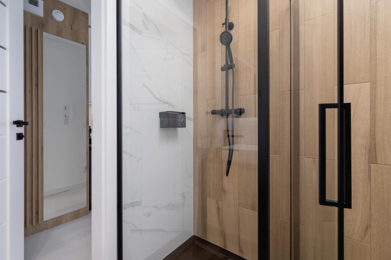 Deluxe Studio Cracow Arianska By Noclegi Renters Krakow Ngoại thất bức ảnh