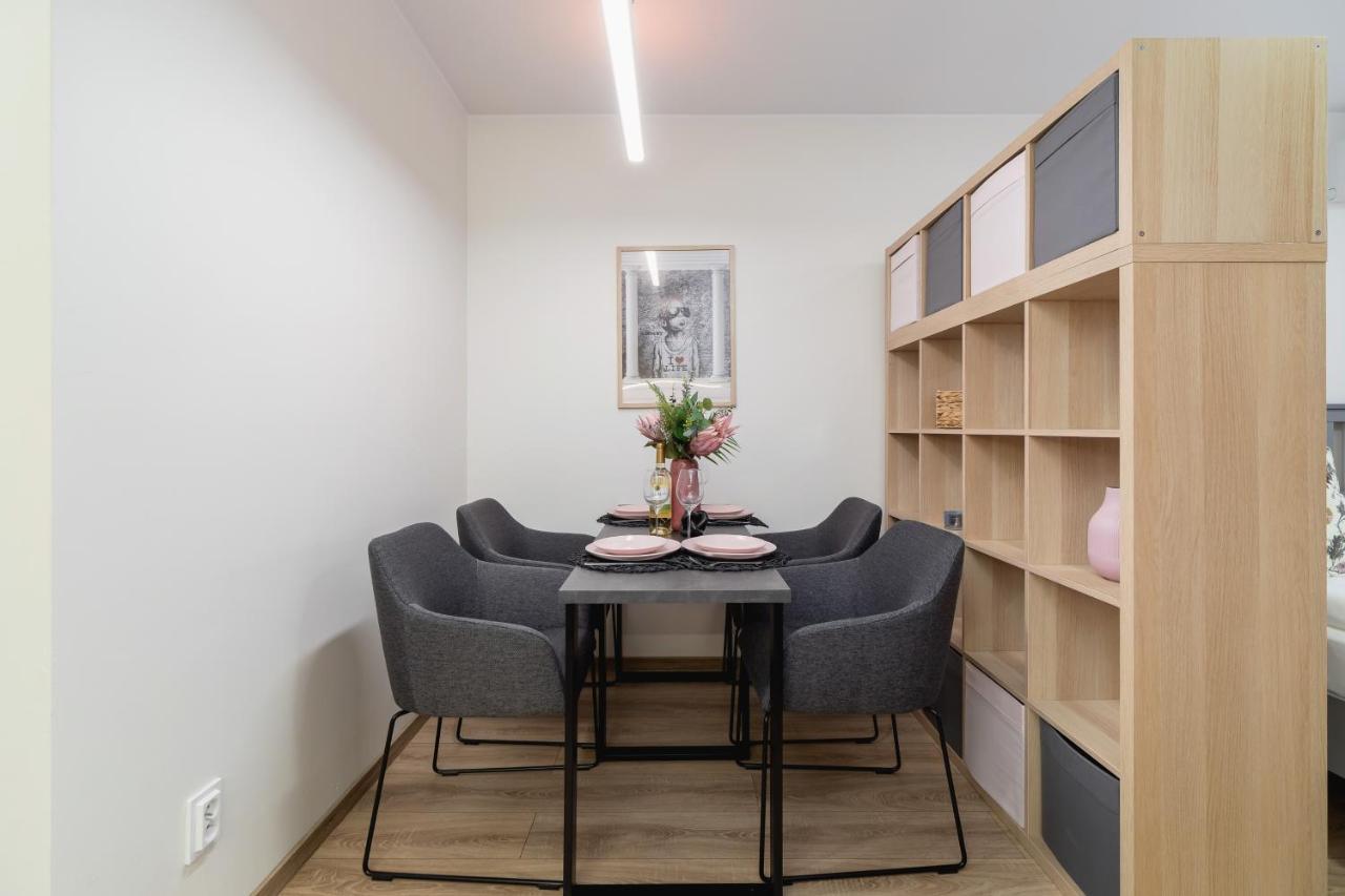 Deluxe Studio Cracow Arianska By Noclegi Renters Krakow Ngoại thất bức ảnh