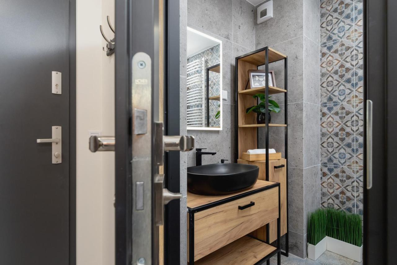 Deluxe Studio Cracow Arianska By Noclegi Renters Krakow Ngoại thất bức ảnh